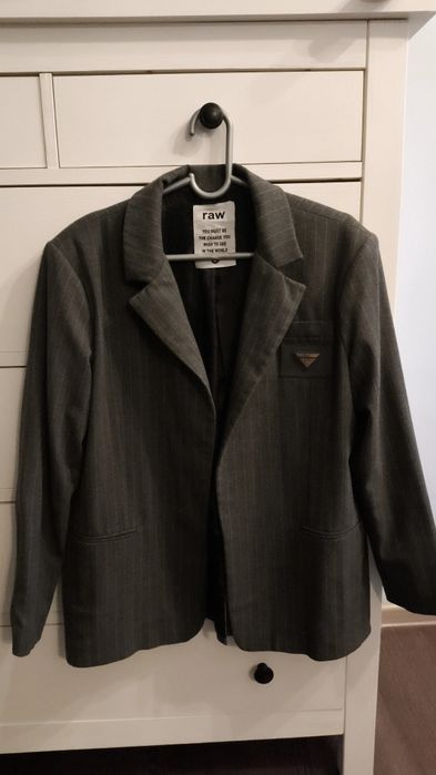 Продам женский  брючный костюм за 10000