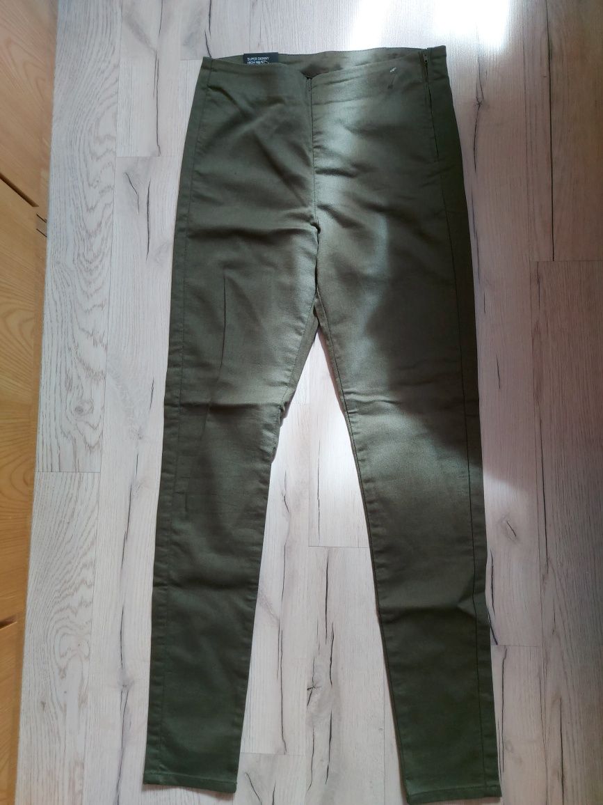 Pantaloni damă, mărimea 38