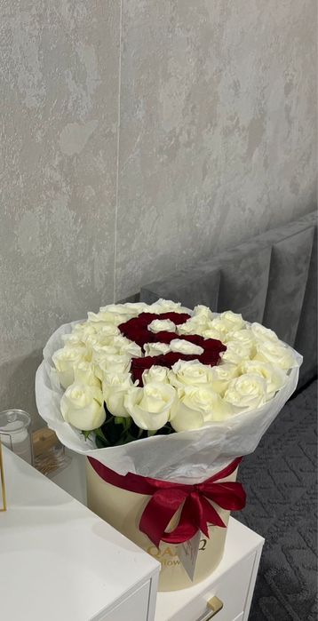 Продаю цветы 51 голландских роз