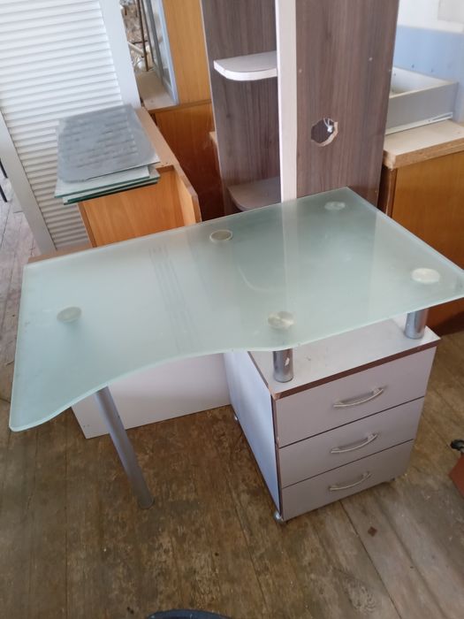 Маса за  маникюр