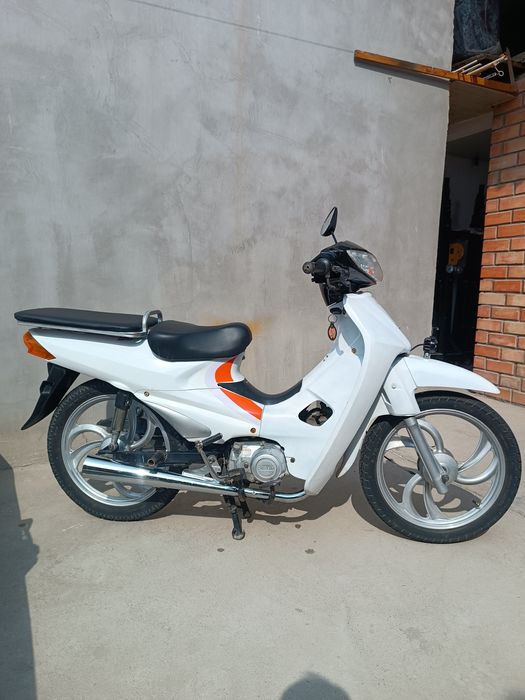 Скутер Мопед Daelim citi  sotiladi