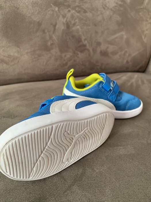 Adidasi puma baieti marimea 20
