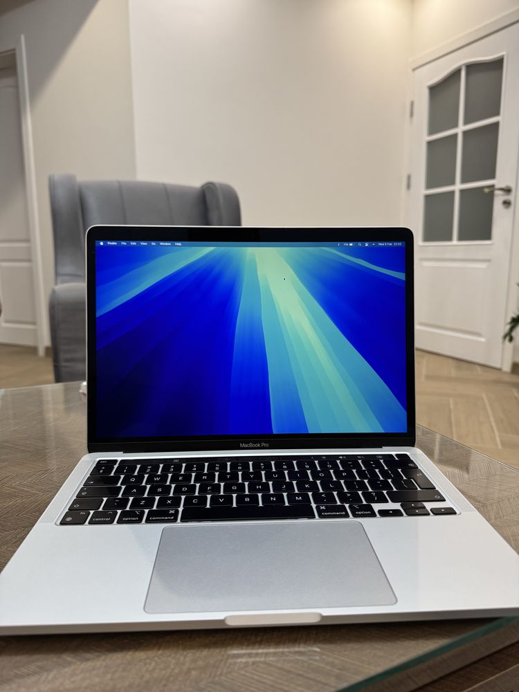 MacBook Pro M2 13” 512SSD