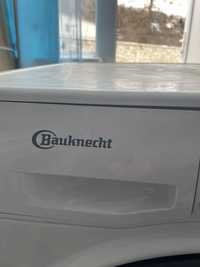 Продавам пералня bauknecht