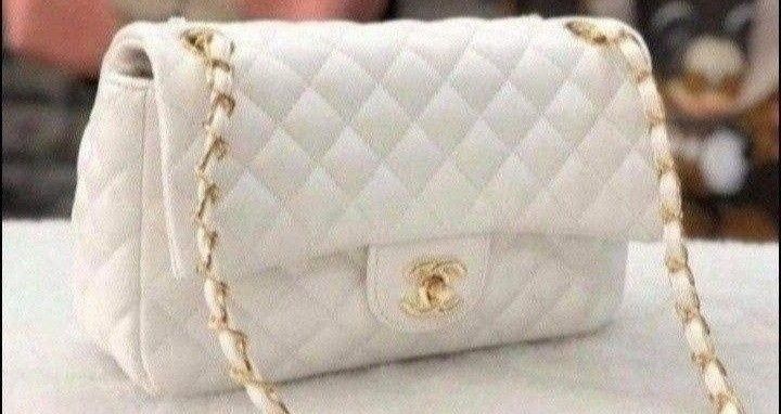 Set dama super model import Franța, saculet, etichetă incluse