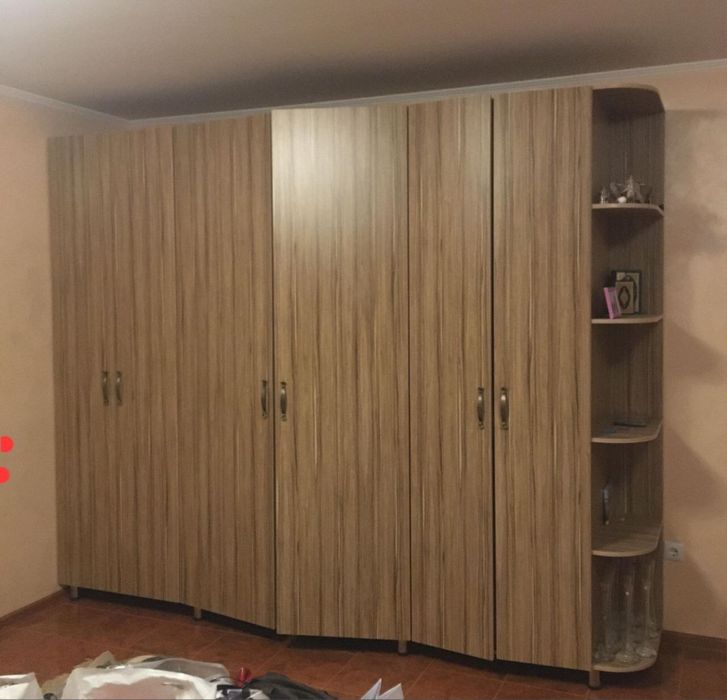 Коричневый шкаф ПРОДАМ СРОЧНО