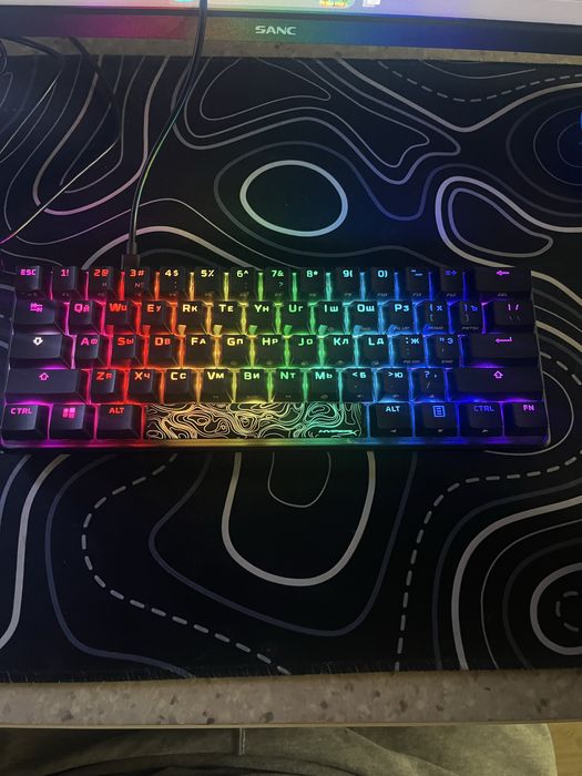 Продам Клавиатуру hyperx alloy Origins 60