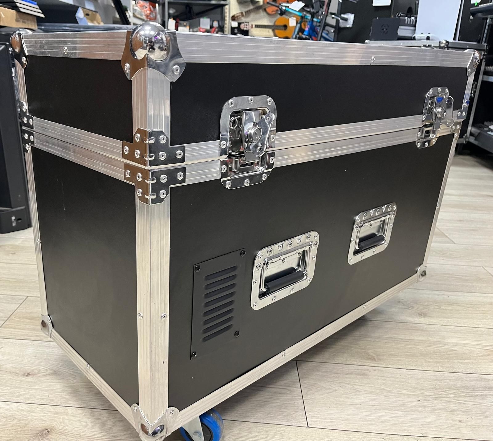 Amanet F28: MASINA PROFESIONALA DE  FUM GREU 3000W cu lichid