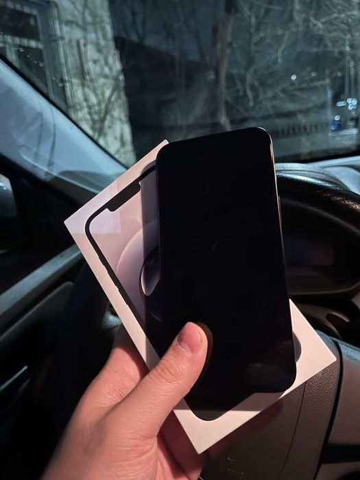 Айфон 16е apple 16е