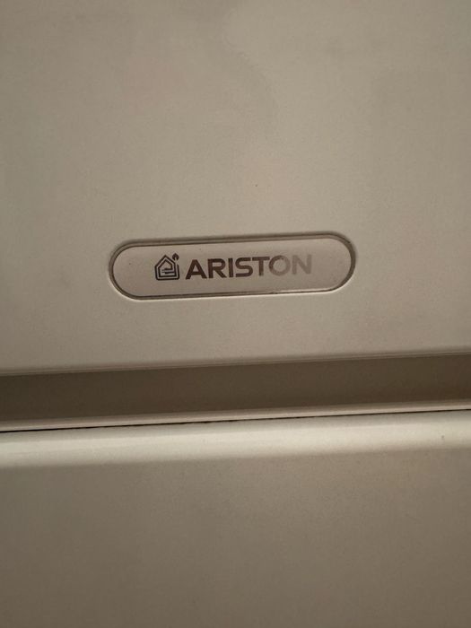Продам холодильник Аристон, Ariston