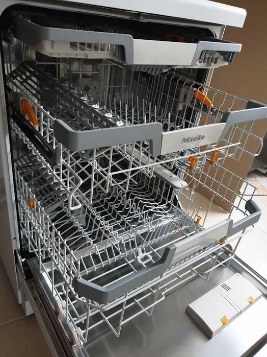 Съдомиялна Miele - Auto Open - 14 Комплекта - Свободностояща - 60см