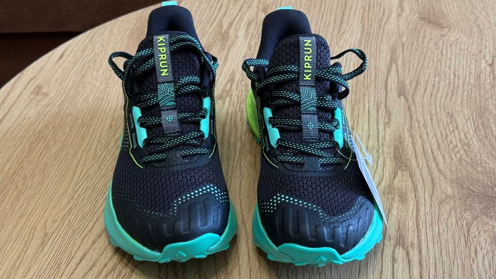 Нови, детски маратонки Decathlon KIPRUN K500 GRIP - 33 номер / 20,5 см