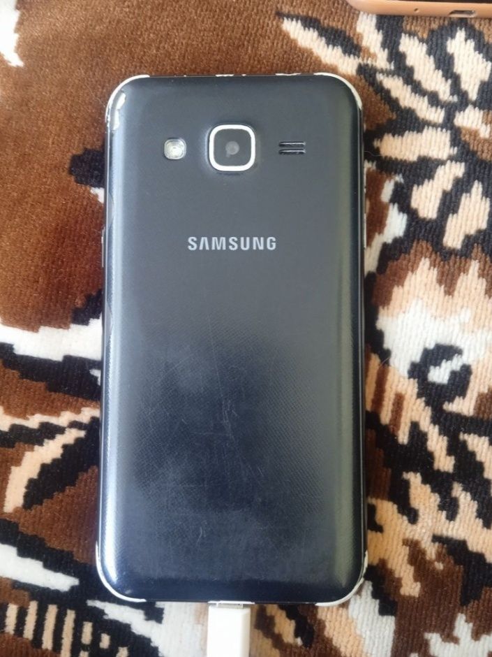 Samsung Galaxy J2 (2016)