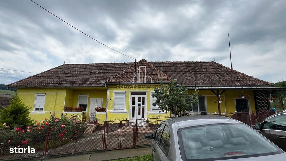 Casa cu Teren 5 000 Mp De Vanzare, Sat Voiniceni