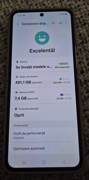 Samsung Galaxy Z Flip 6