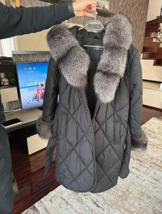 Geaca parca cu gluga blanita naturala vulpe argintie Carolina Design