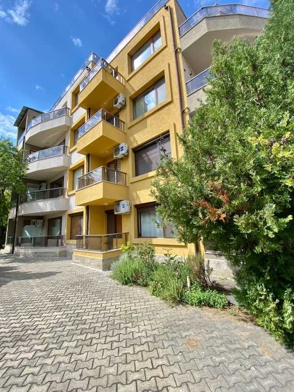 Продава се Многостаен апартамент в с. Равда, Област Бургас - 175 кв.м за 743 €/кв.м - Снимка #2