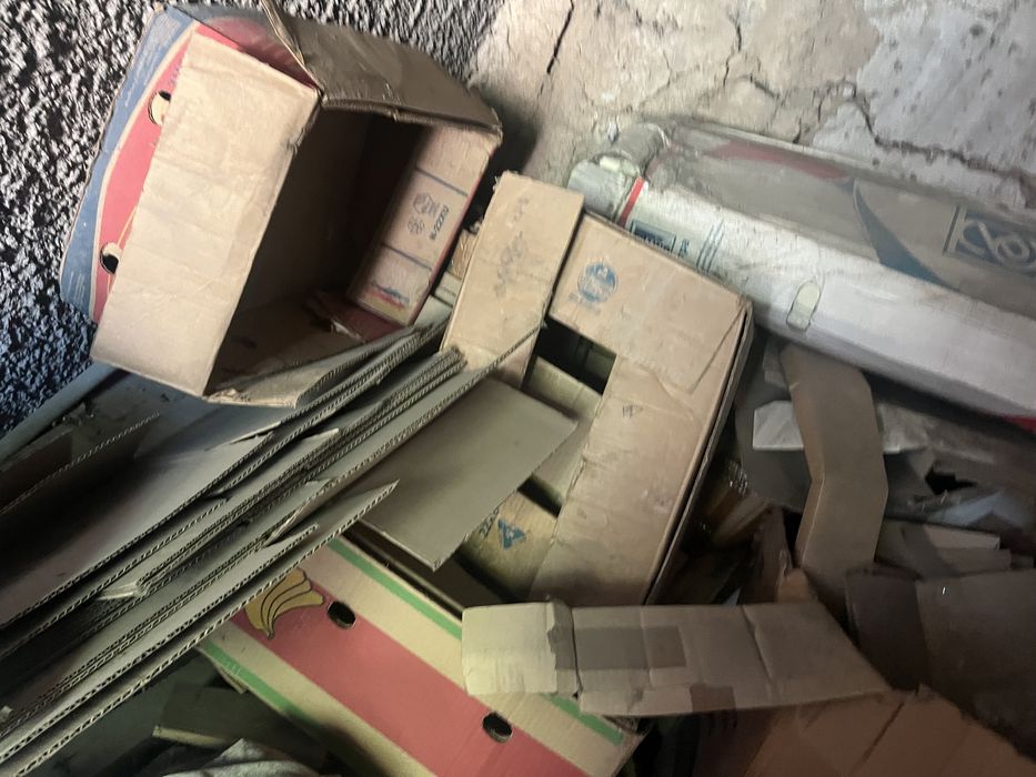 Коробки продам б/у