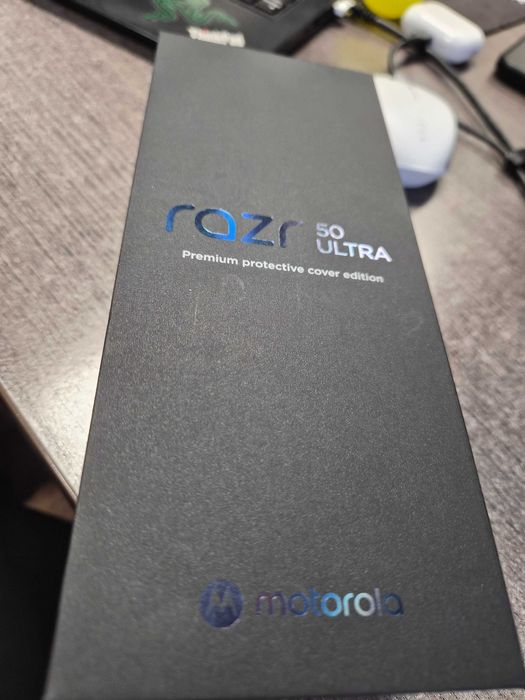 Motorola RAZR 50 ULTRA
