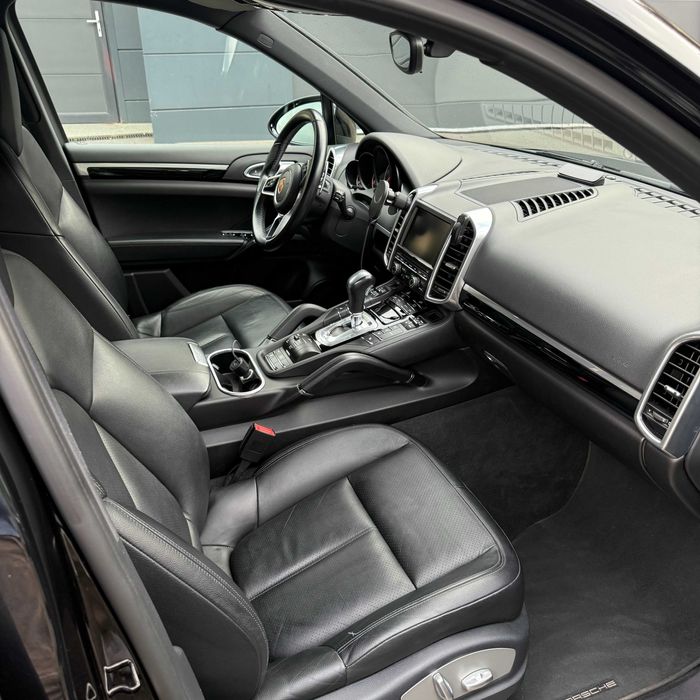 Porsche Cayenne 3.0 TDI, 2016, TVA deductibil inclus