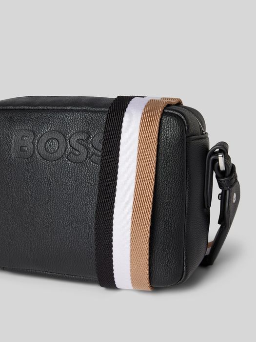 Hugo Boss оригинална чанта