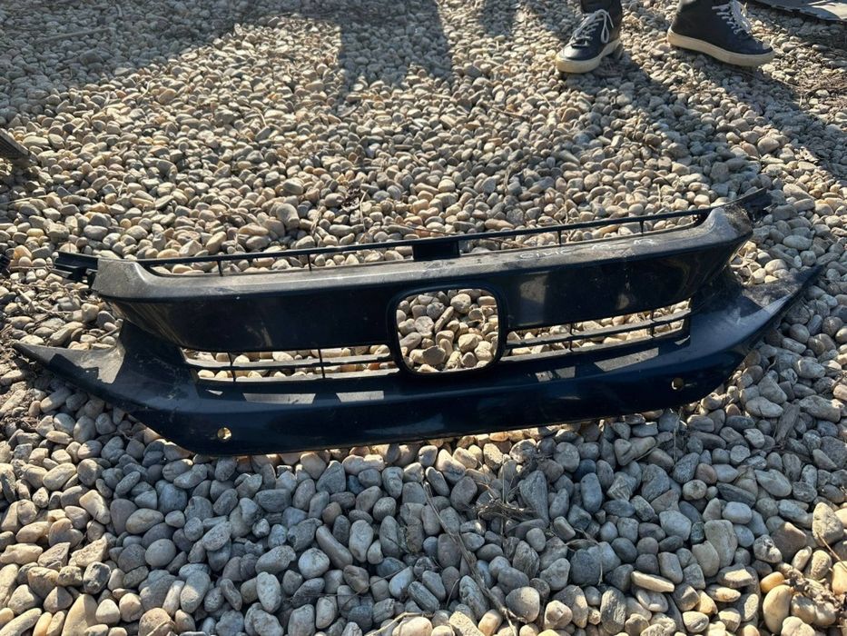 Grila centrala Honda Civic 2016/2017/2018