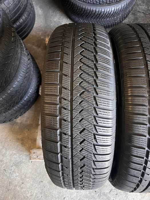 2 anvelope iarna 235/60/18 , Continental , 7 mm