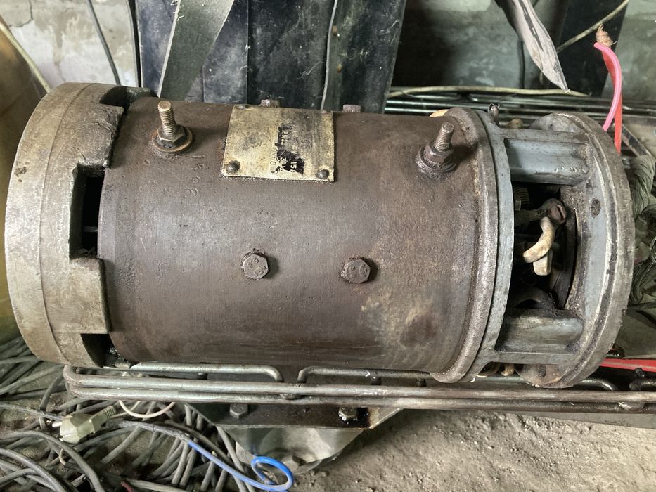 Электродвигатель гидравлики на электрокару 40вольт