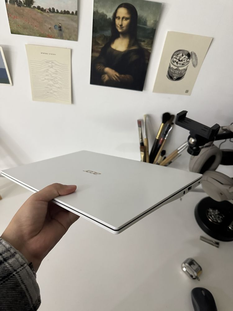 Продам ультрабук Acer Swift 5