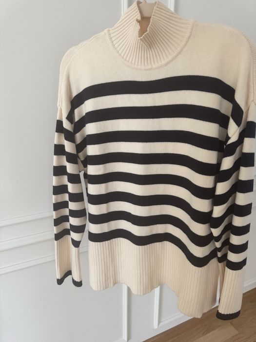 Пуловер на Zara размер M