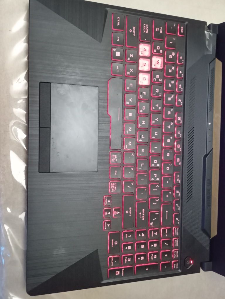 Asus tuf GAMING A15 R7