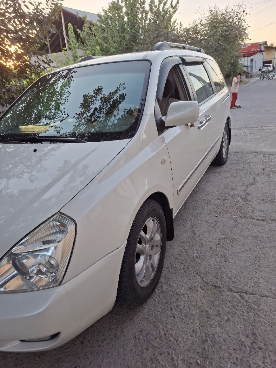 Kia carnival 7 kishili