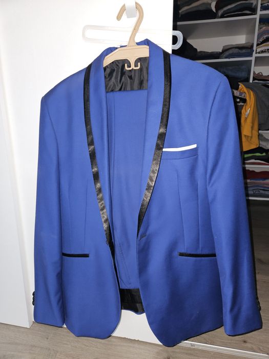 Costum bărbat mărime 54