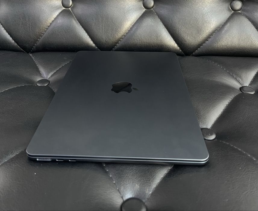 Apple MacBook Air M3 24/512GB 2014 идеально почти новый