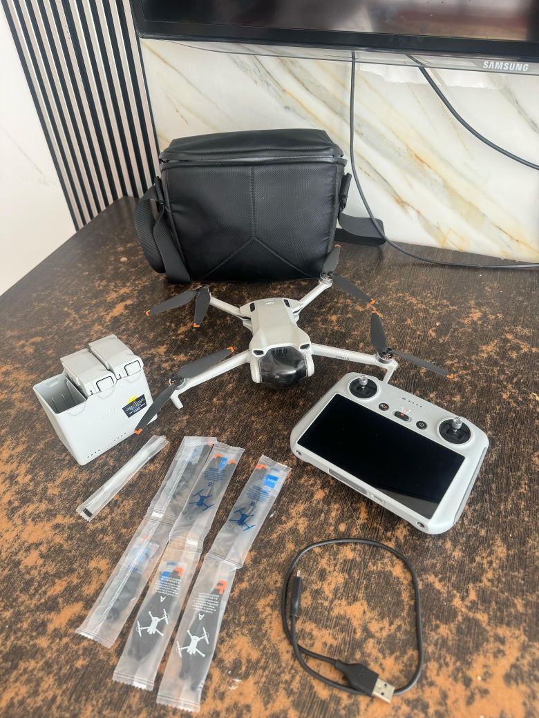 Дрон Dji mini 3fly combo