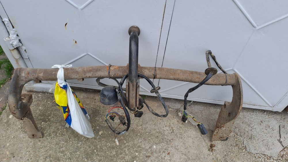 Cârlig remorcare Opel Astra