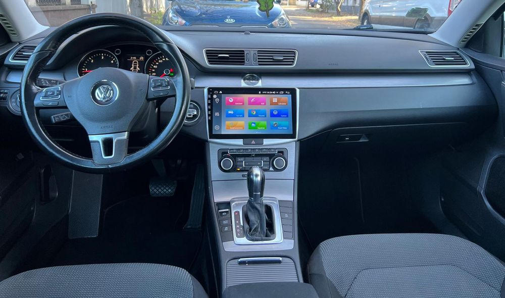 Wolkswagen Passat 2.0tdi cutie automata berlina