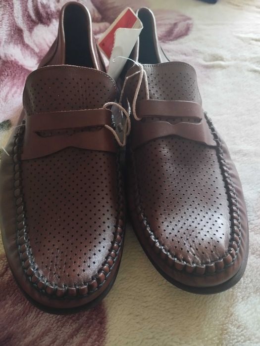 Продаются новые  мужские туфли
