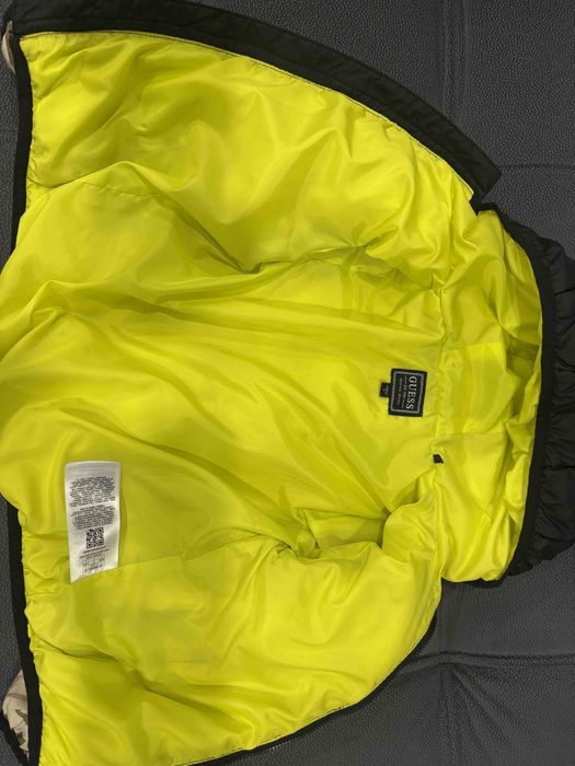 Детско яке Guess оригинално 4 год.