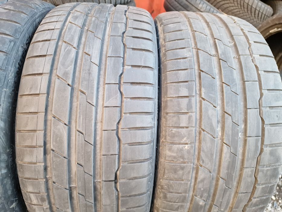 Anvelope 235/35R19 marca Hankook, DOT 2019, 7 mm