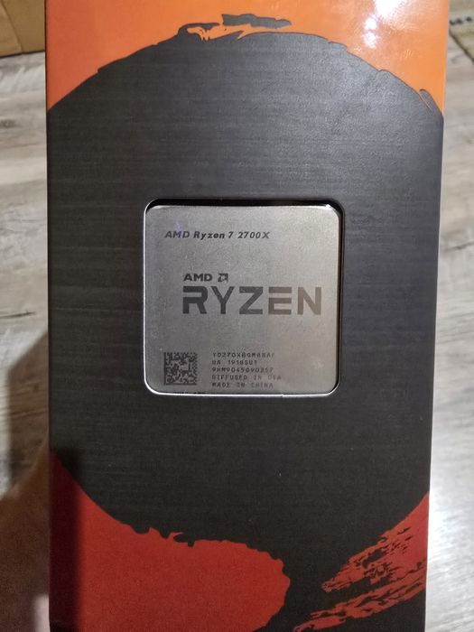 Procesor ryzen 7 2700x