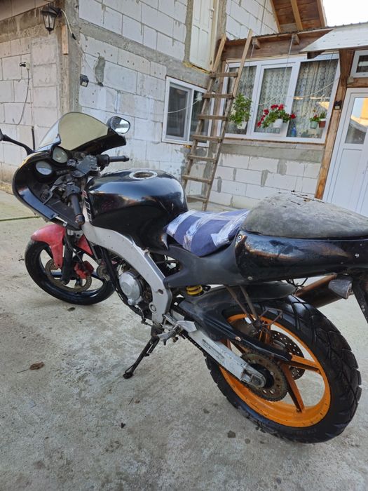 Vand/dezmembrez Aprilia RS50 set 80cc functional,pret in lei