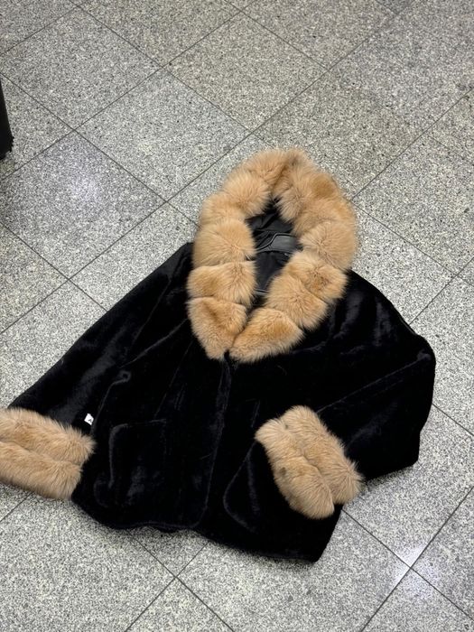 Alcantara si blana naturala