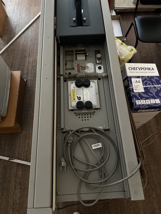 Брошюровочный термоклейкий переплетчик Horizon BQ-140