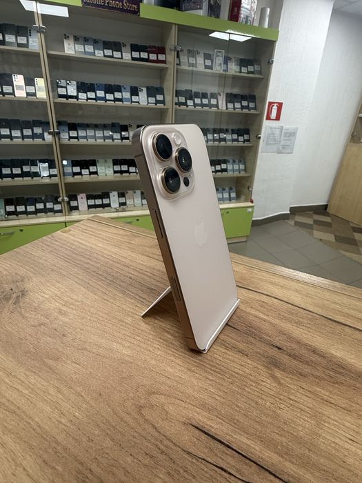 iPhone 16 Pro, memorie internă 256gb, sănătate baterie 100%