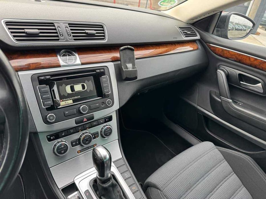 Vand pasat CC varianta   2012 luna 10