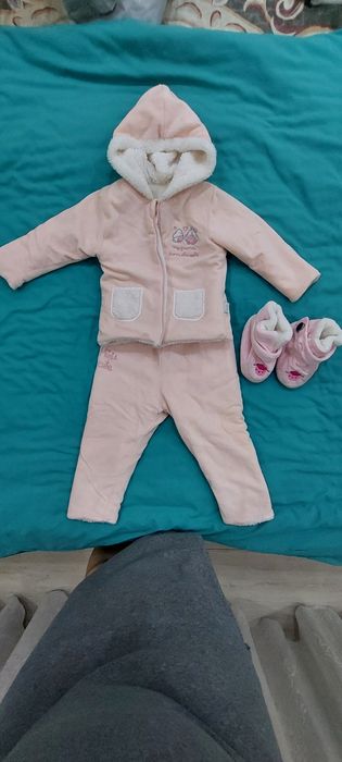 Продам осенне-весенний