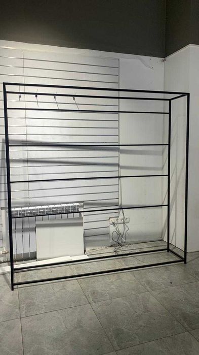 Рейлы, стеллаж напольный, напольная витрина для торговли нижним бельем