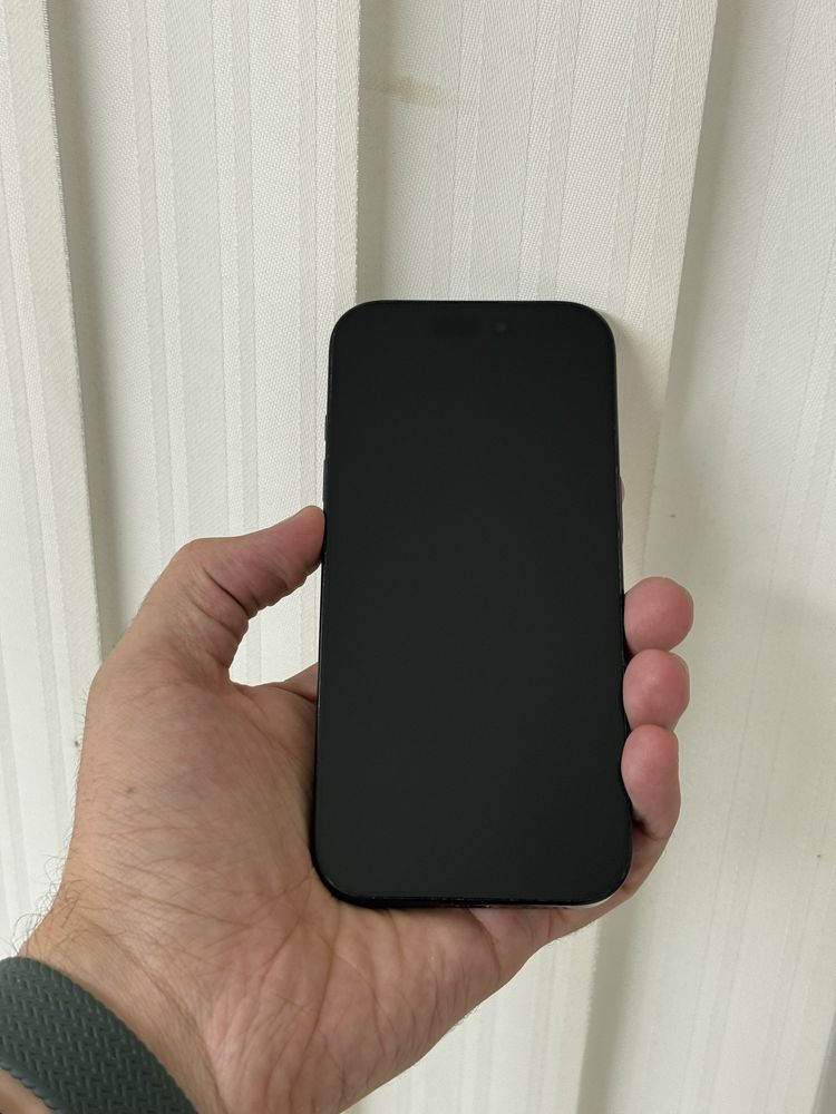 Iphone 16 pro 100% New