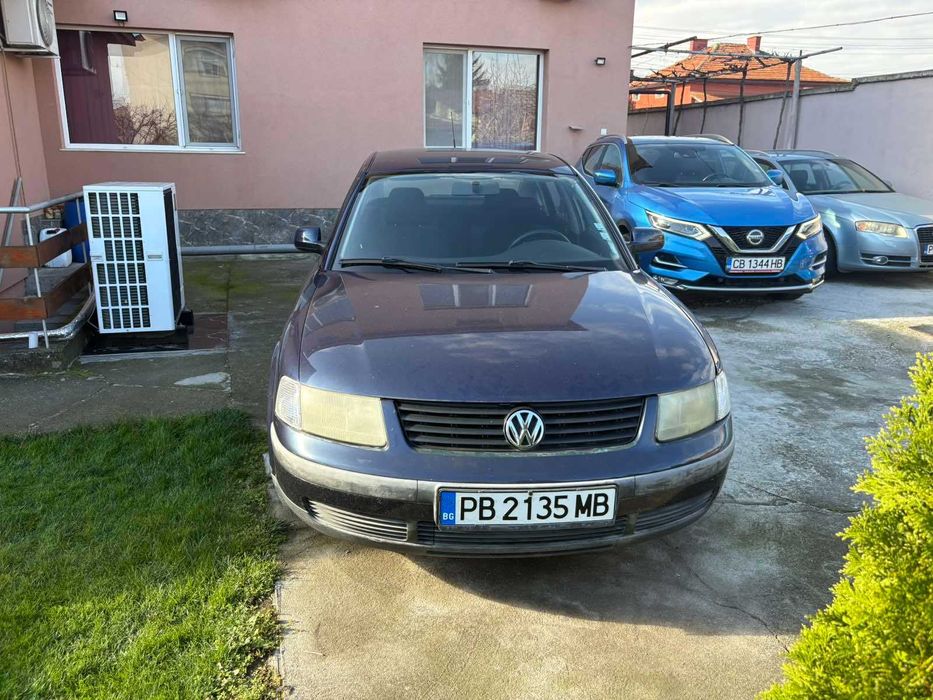 VW Passat 1,6 .101кс